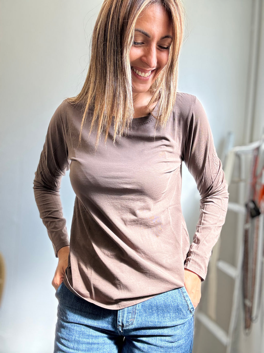 La t-shirt girocollo manica lunga