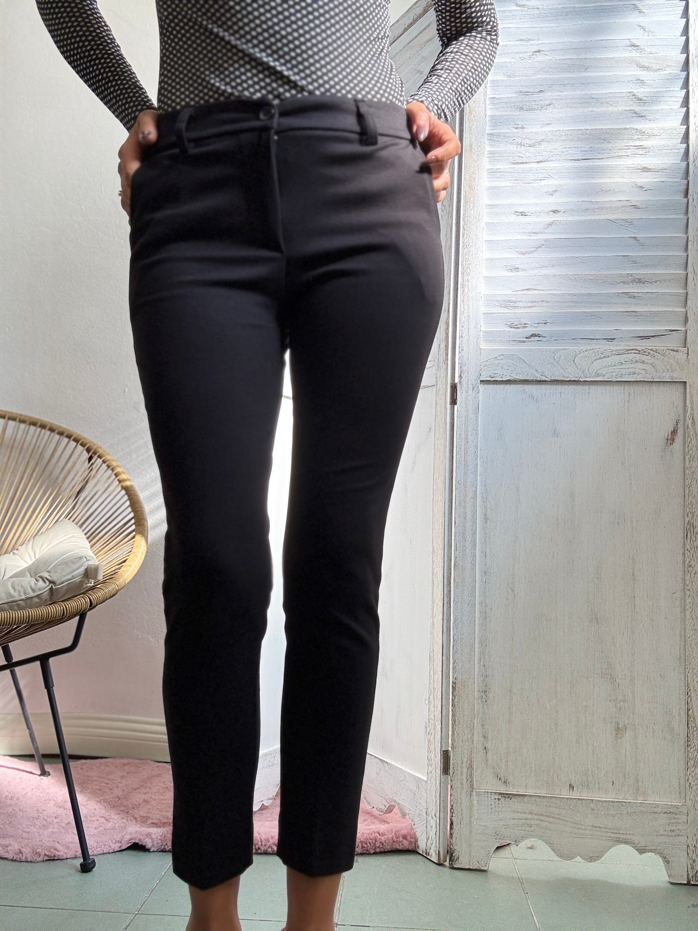 Il pantalone sigaretta punto Milano