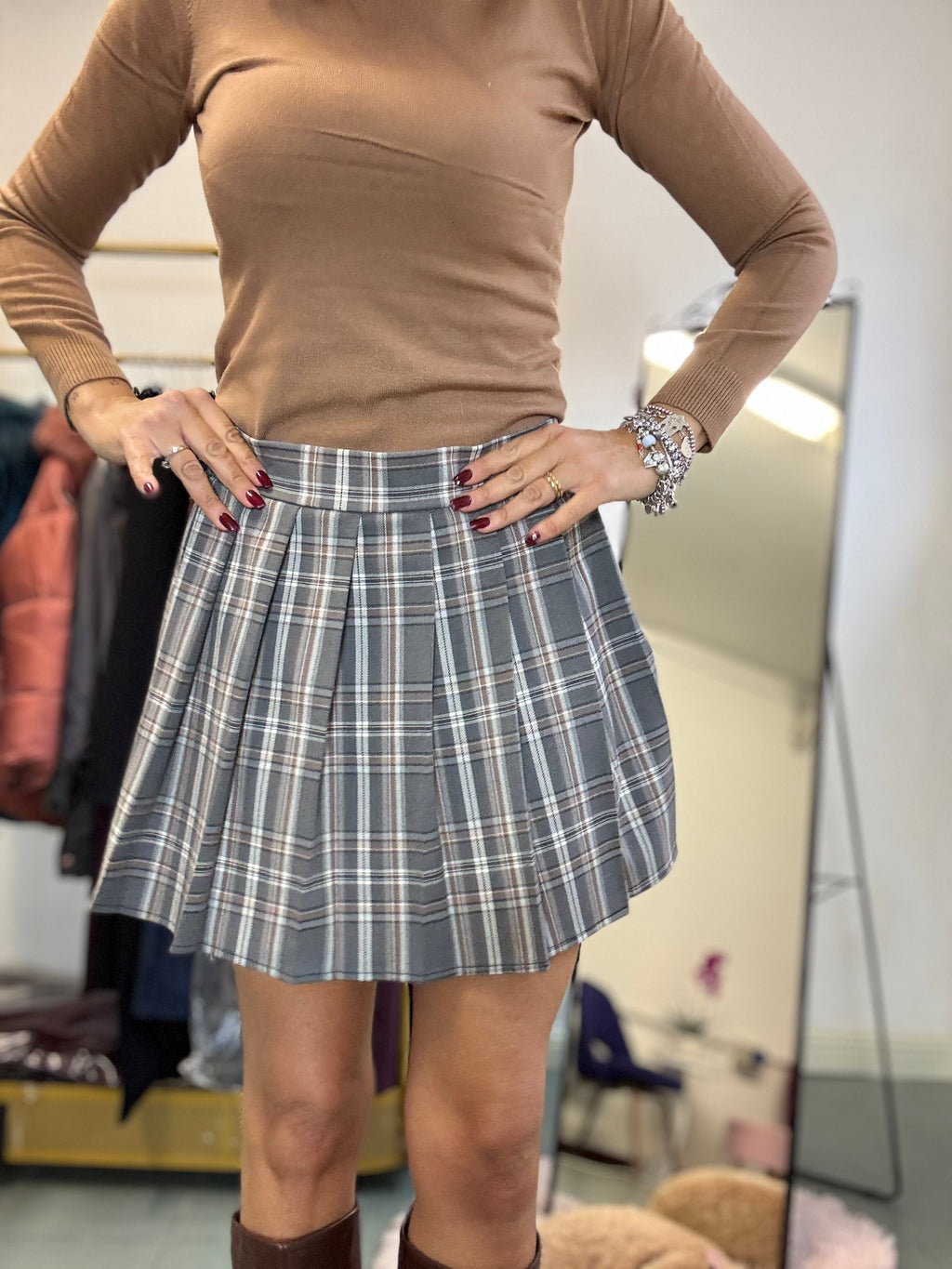 La gonnellina con le pieghe