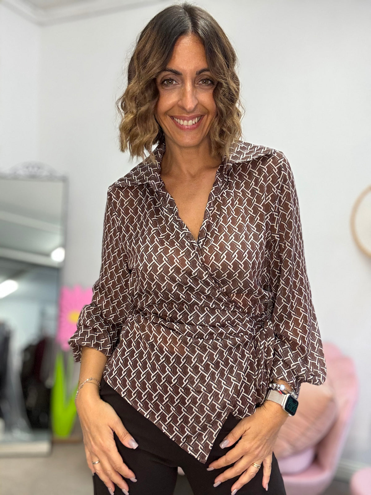 La camicia col fiocco