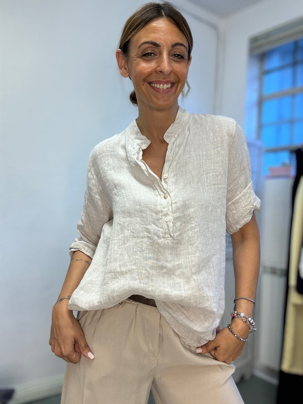 La camicia polo in lino