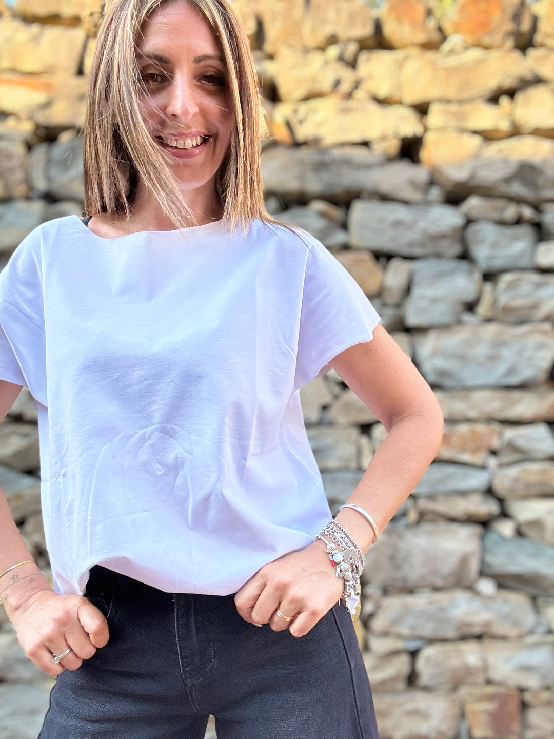 La t-shirt taglio laser