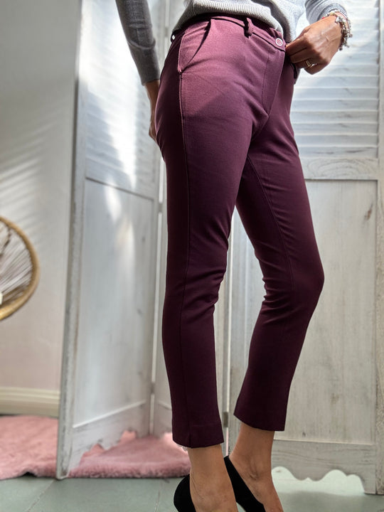 Il pantalone sigaretta punto Milano