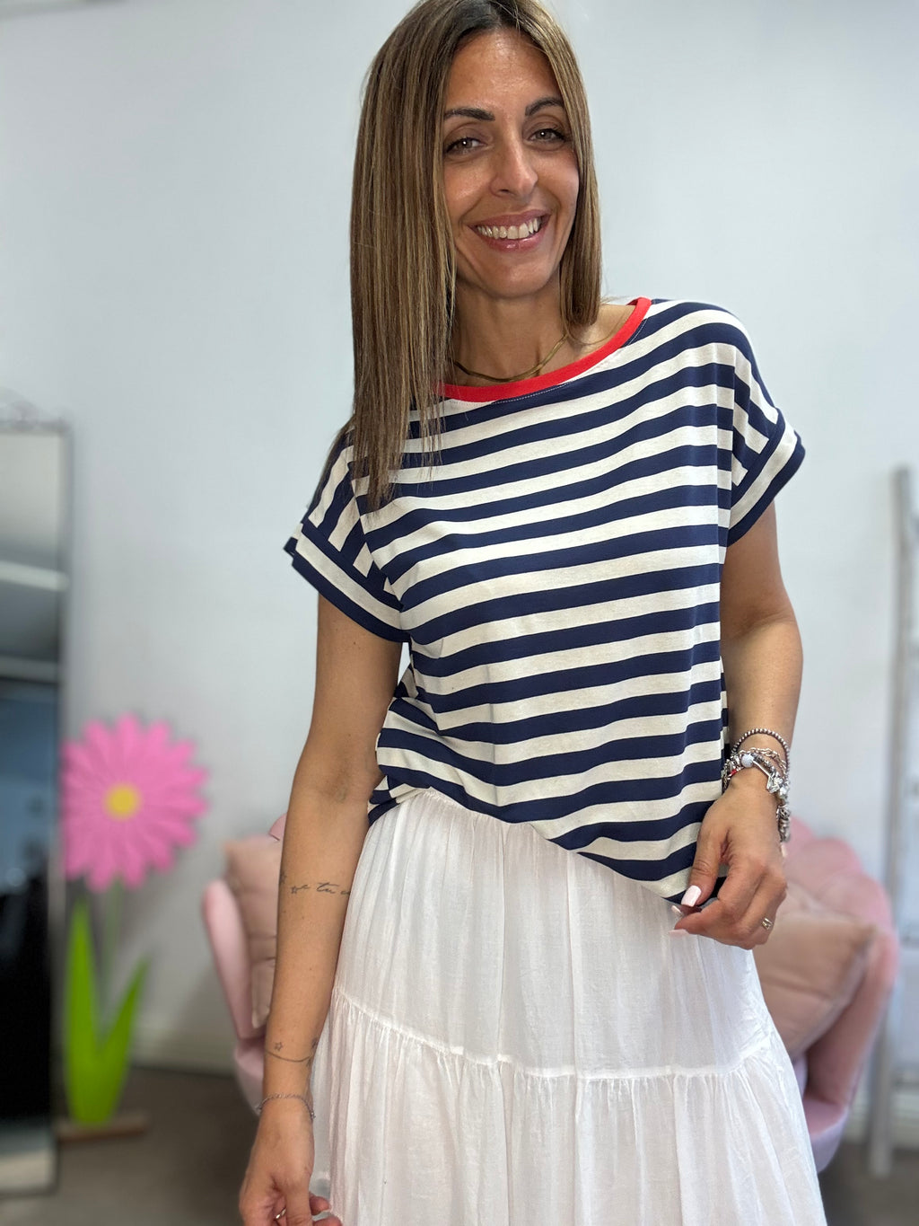 La t-shirt col colletto colorato