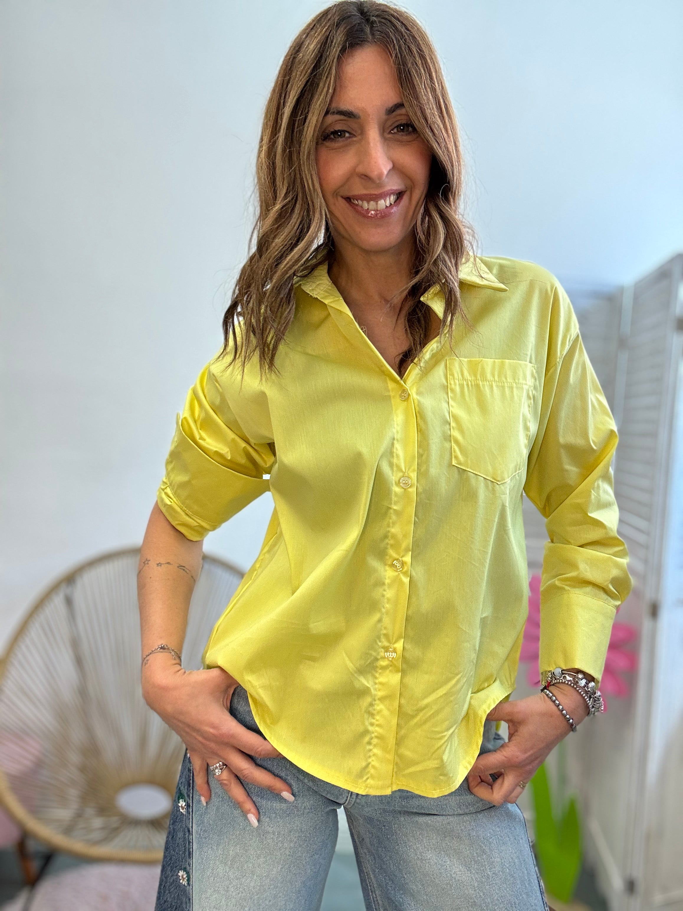 La camicia a uomo yellow