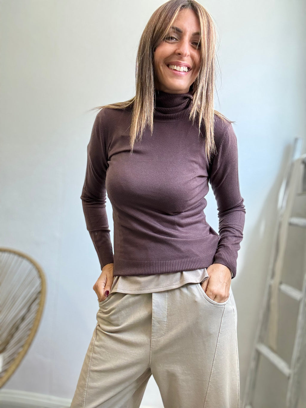 Il dolcevita leggero basico ( in 15 colori )