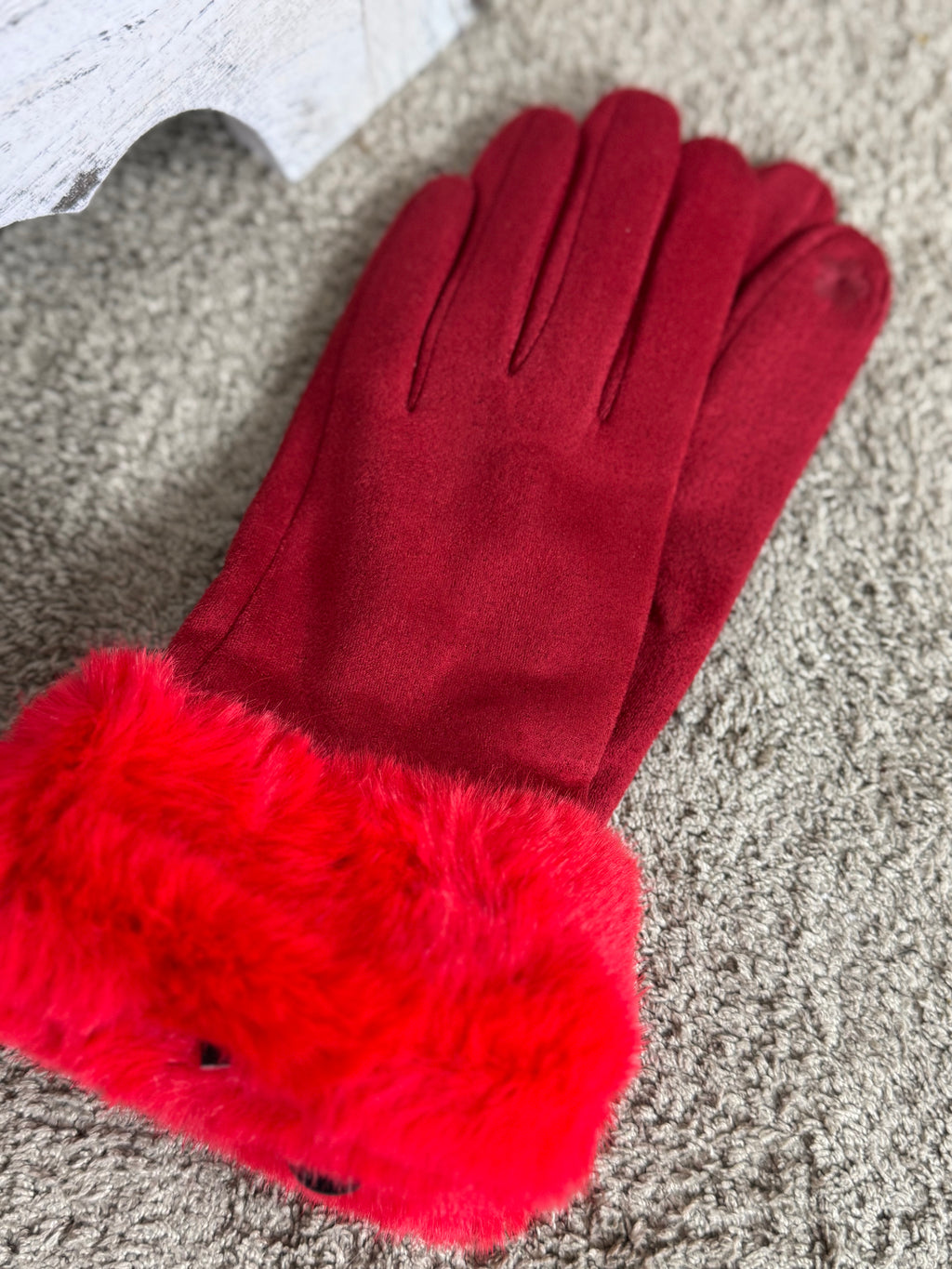 Morbidissimi guanti col pelo