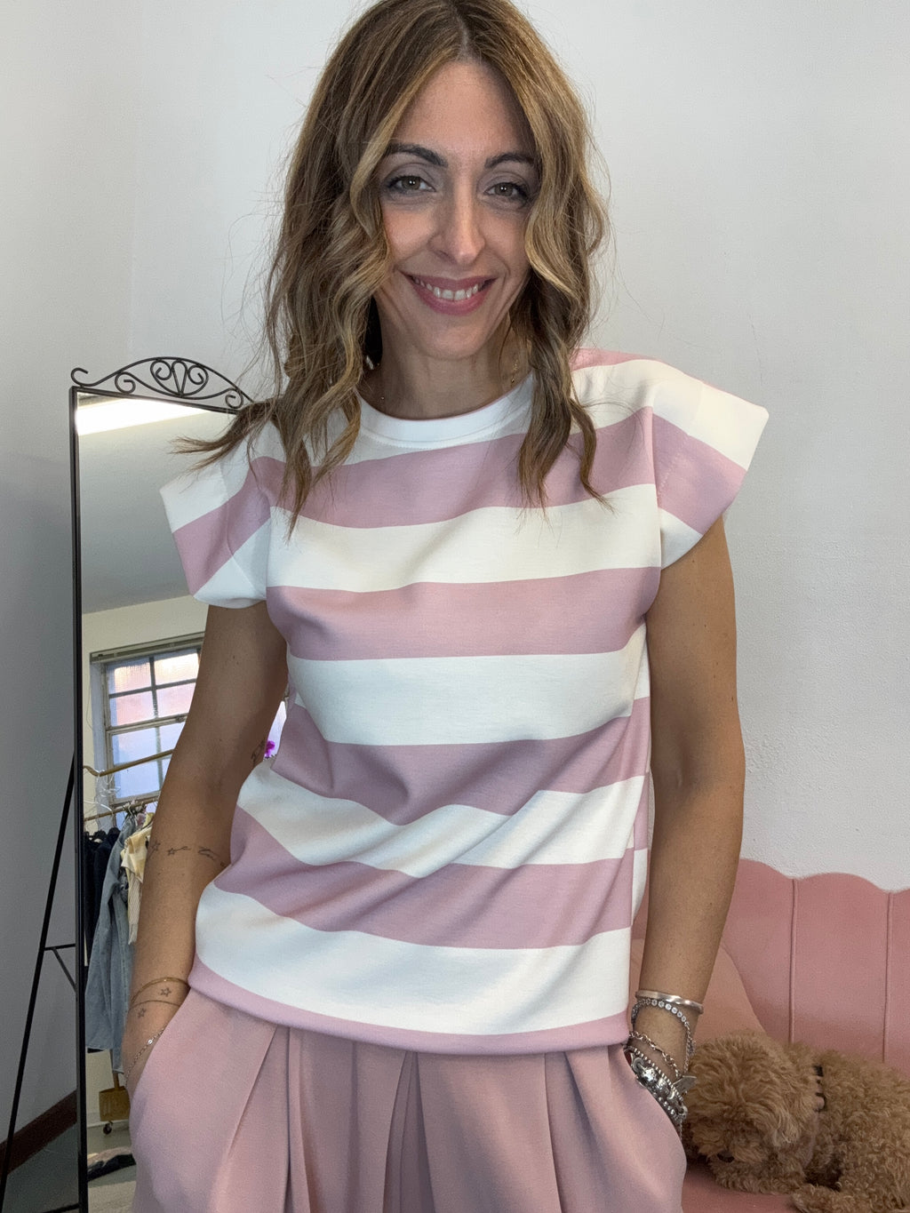 La maglie con le alette a righe