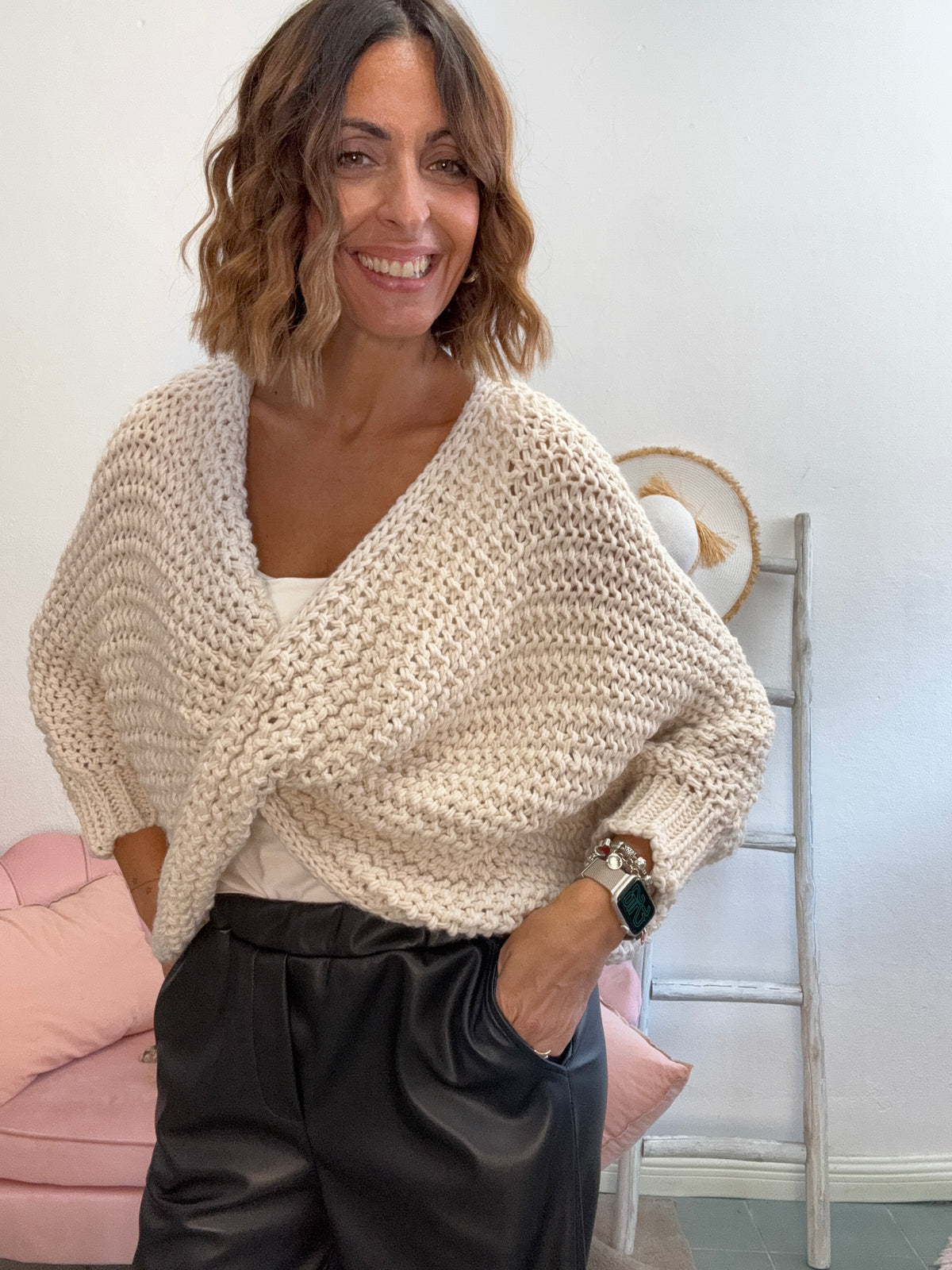 Il pull intreccio uncinetto