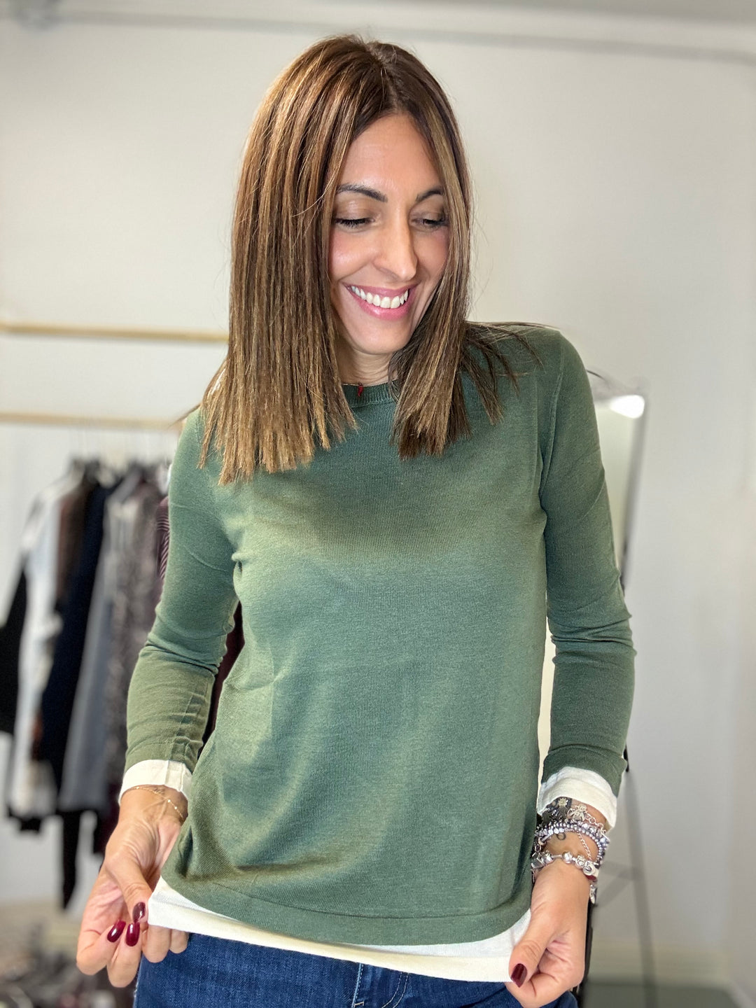 Il pull leggero sovrapposto