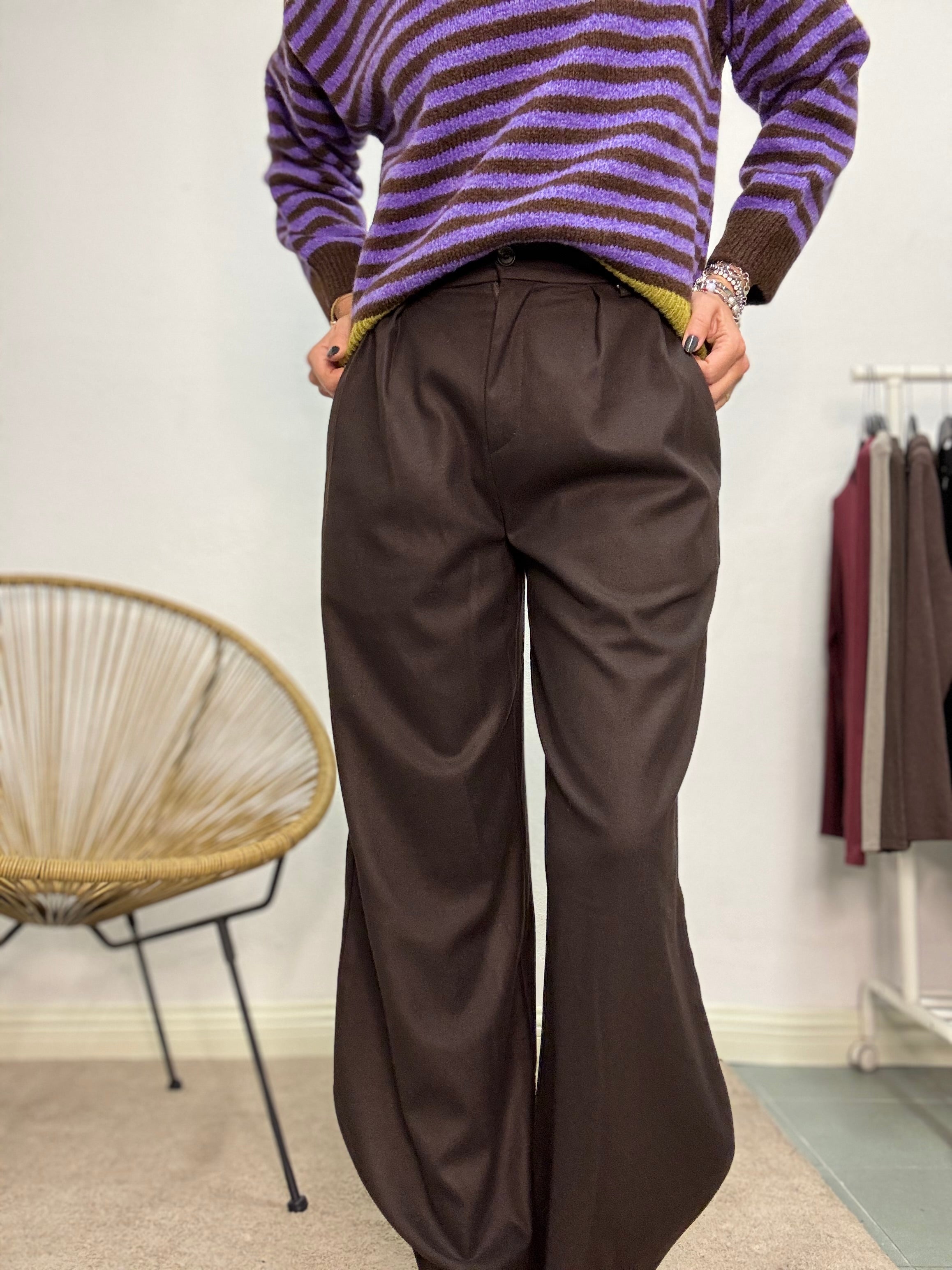 Il pantalone Javier in fustagnetto