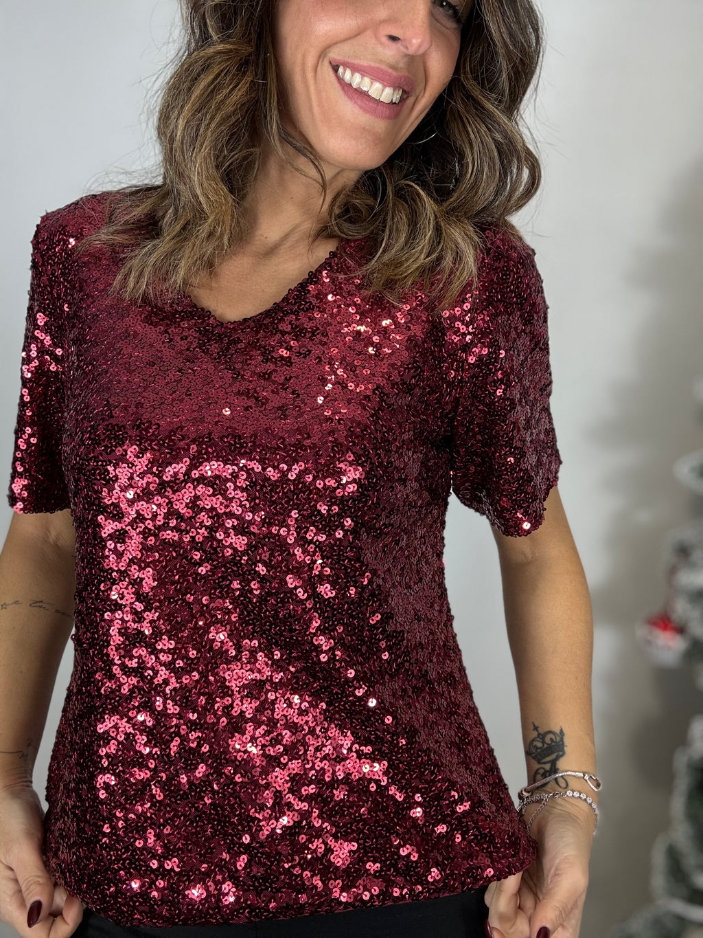 La t-shirt paillettes in tanti colori