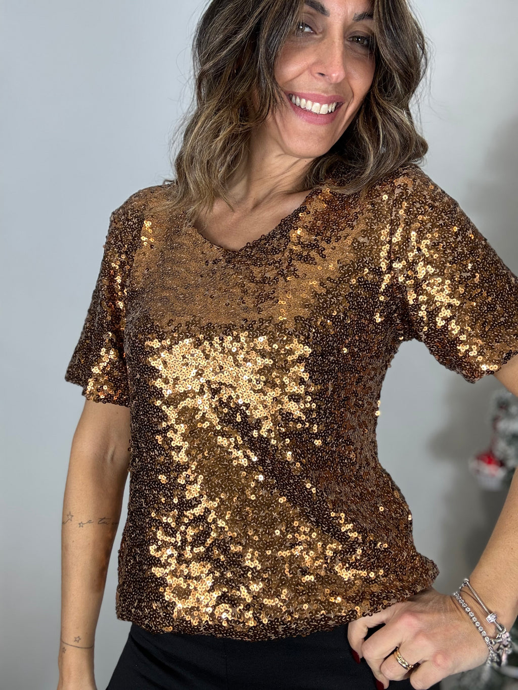 La t-shirt paillettes in tanti colori