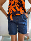 Lo short Denim con il risvolto