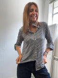 La camicia in maglina con l’alloro