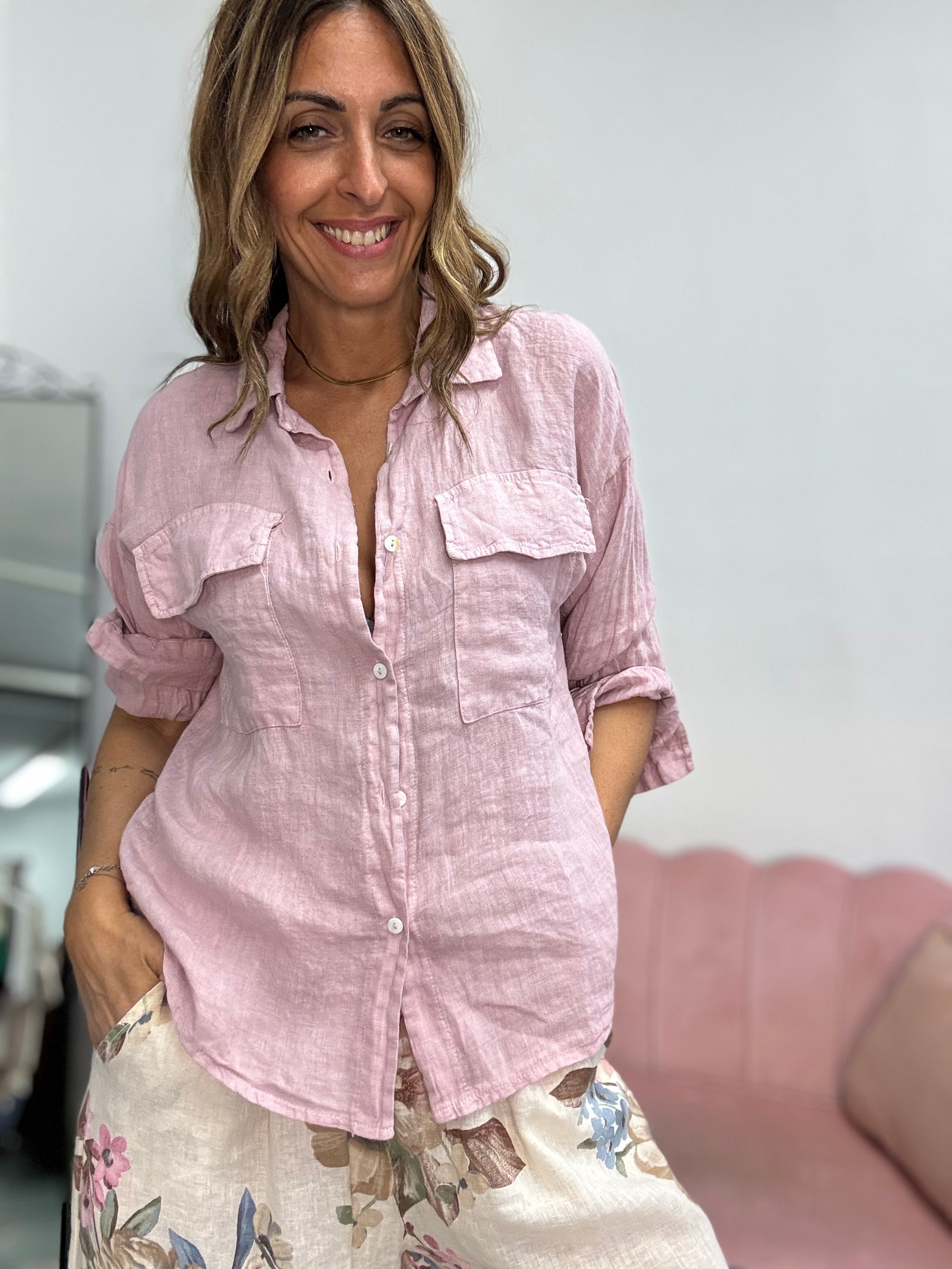 La camicia in lino coi taschini
