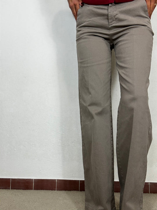 Pantalone in fustagnetto leggero