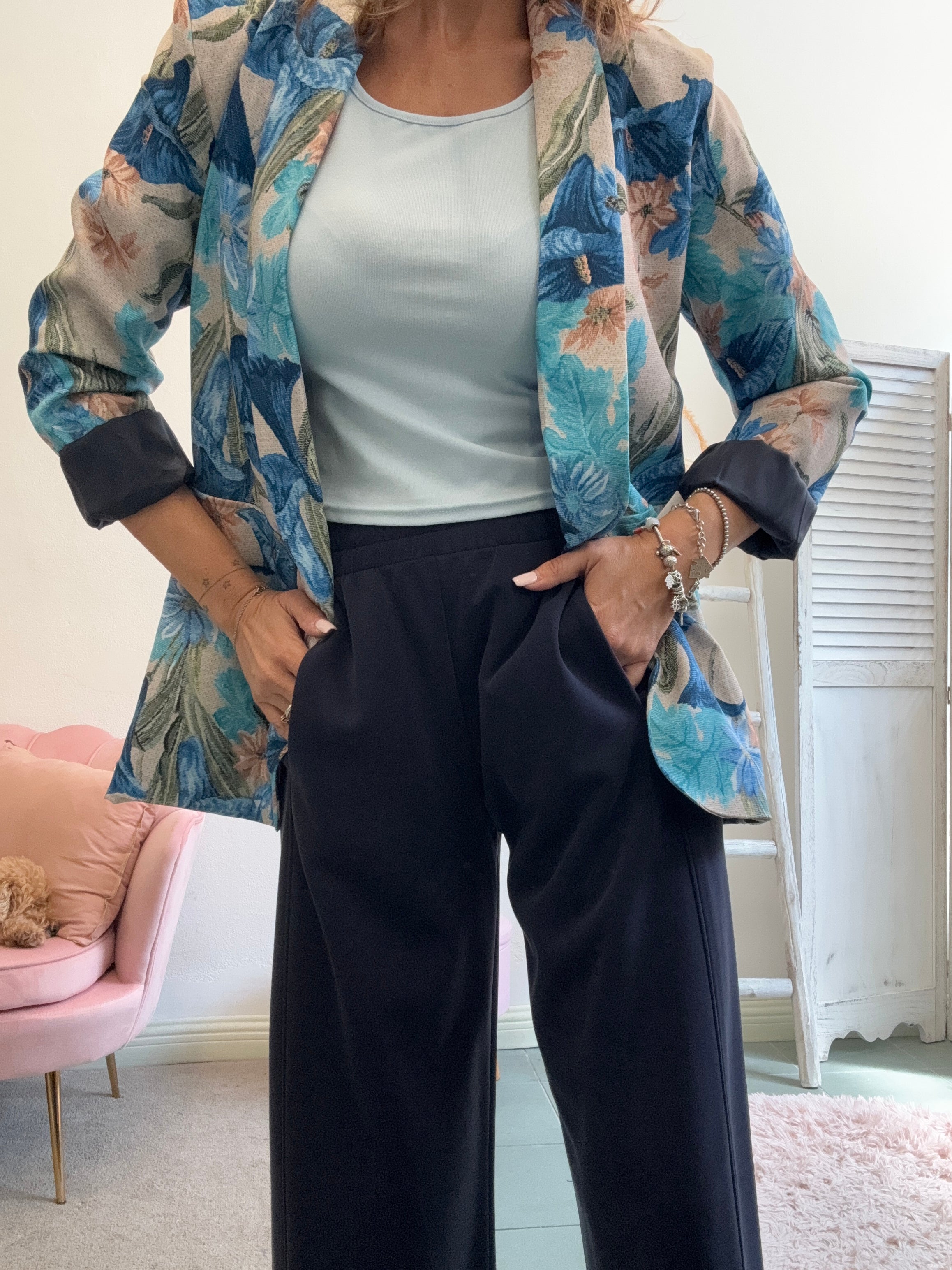 OUTFIT 16