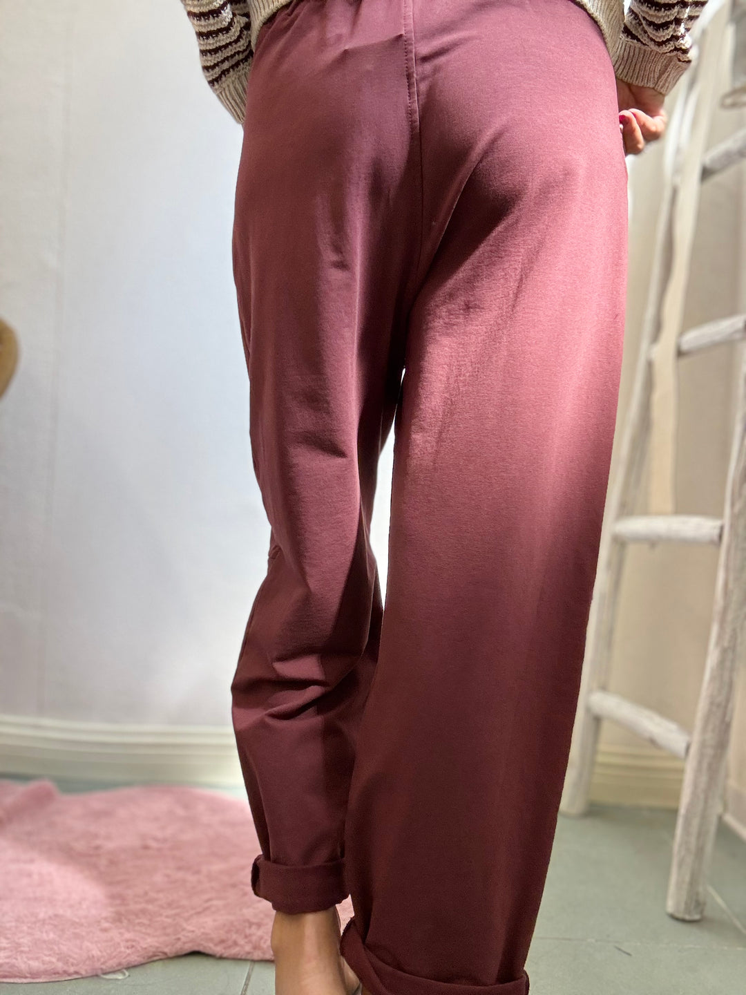 Il pantalone comodo in cotone