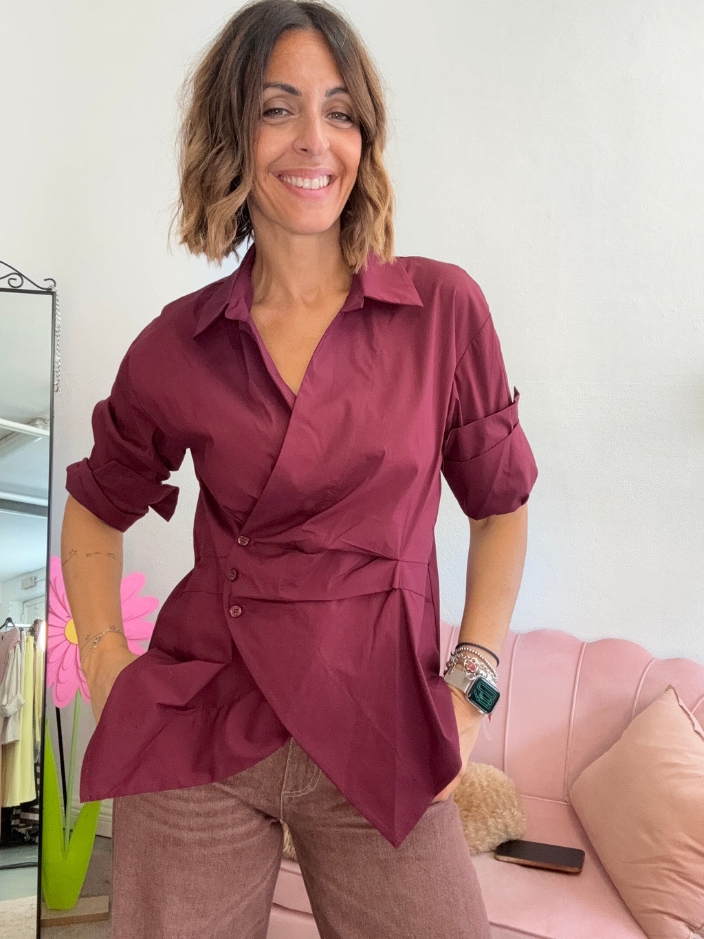 La camicia irregolare stupenda