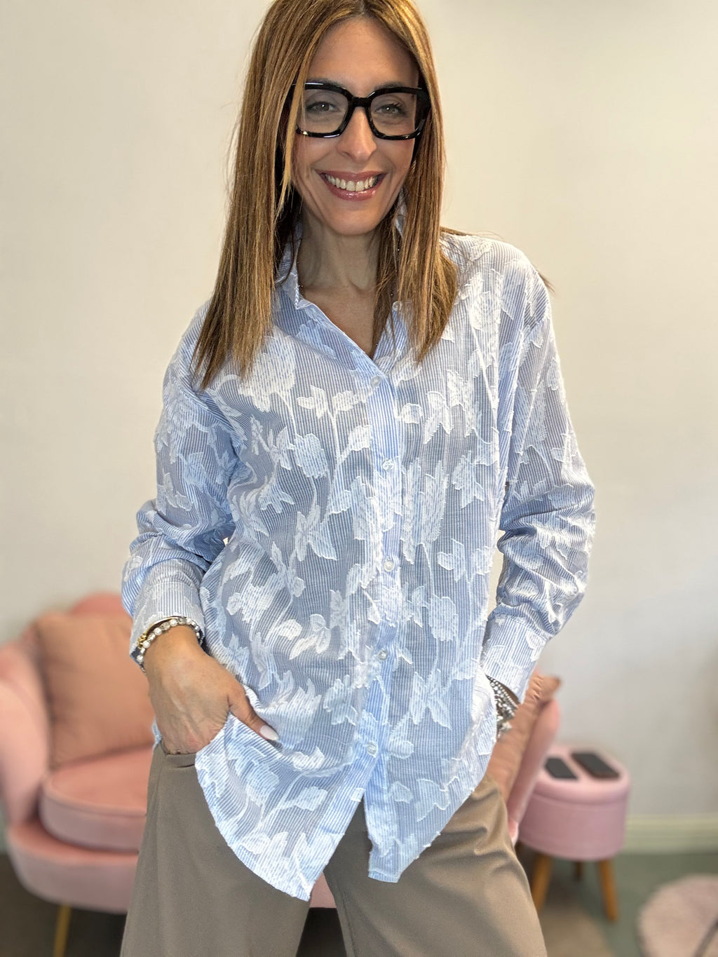 La camicia foglie e bacchette