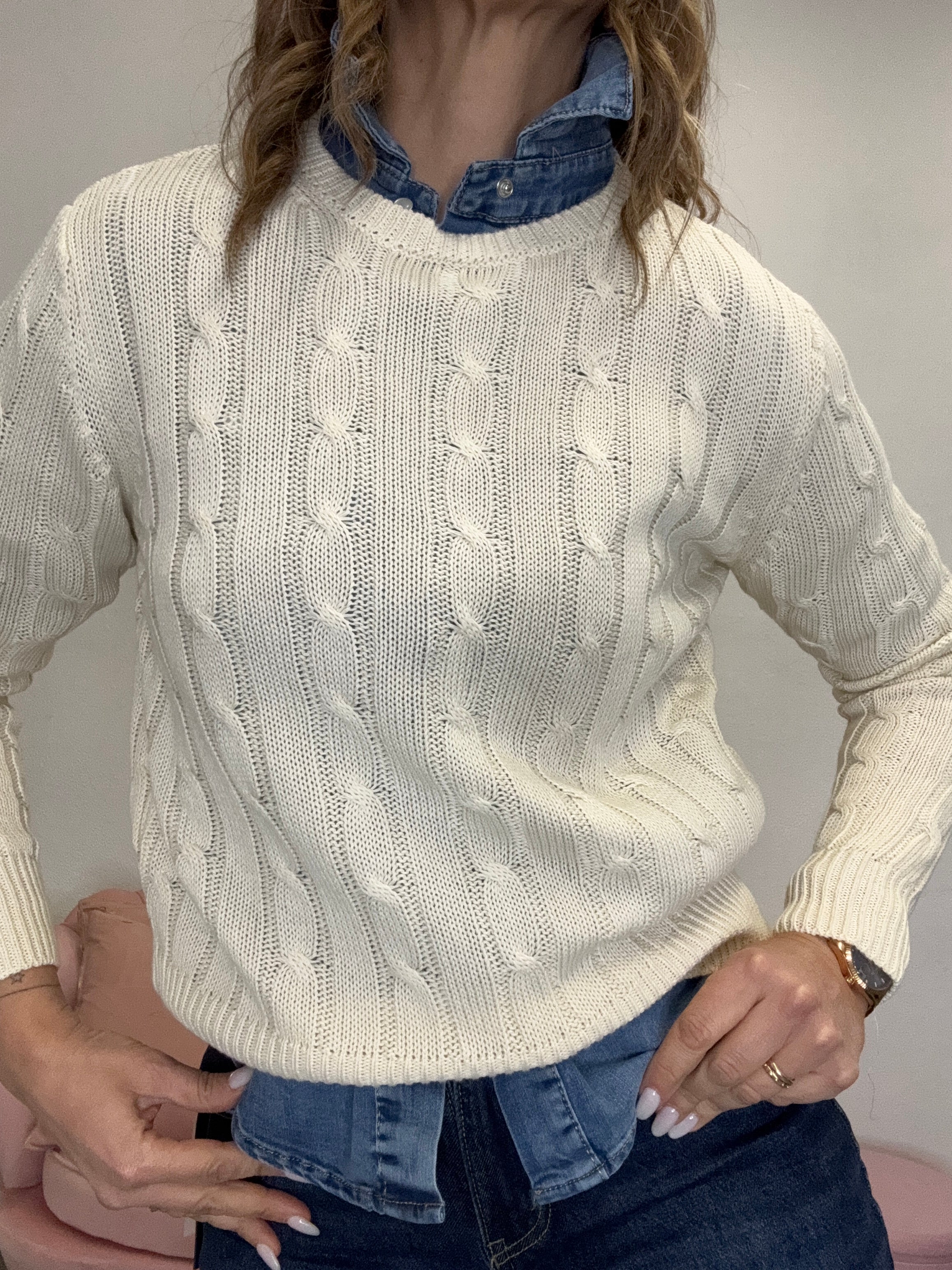 Pull in cotone con le trecce
