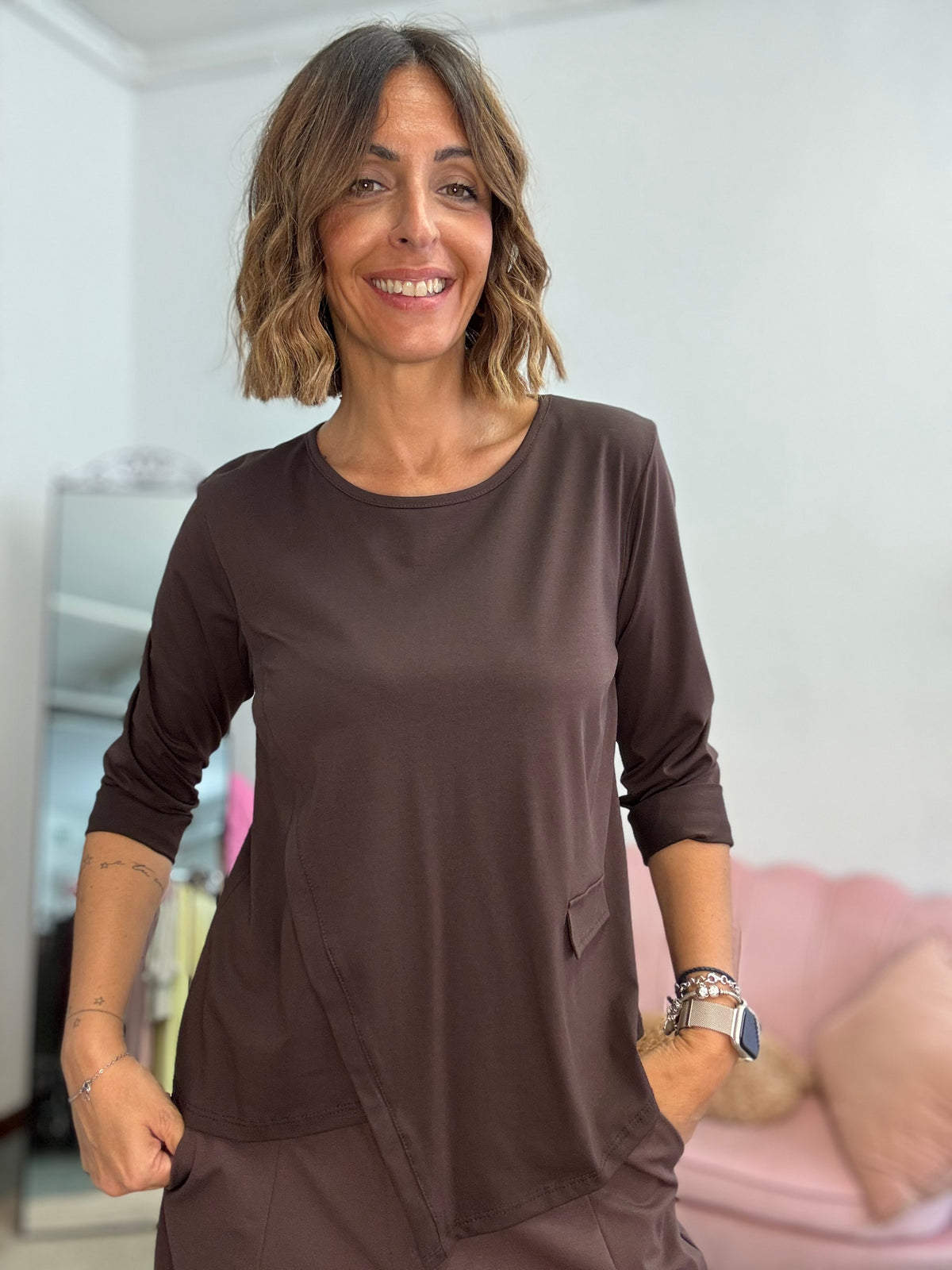 La t-shirt dal taglio irregolare