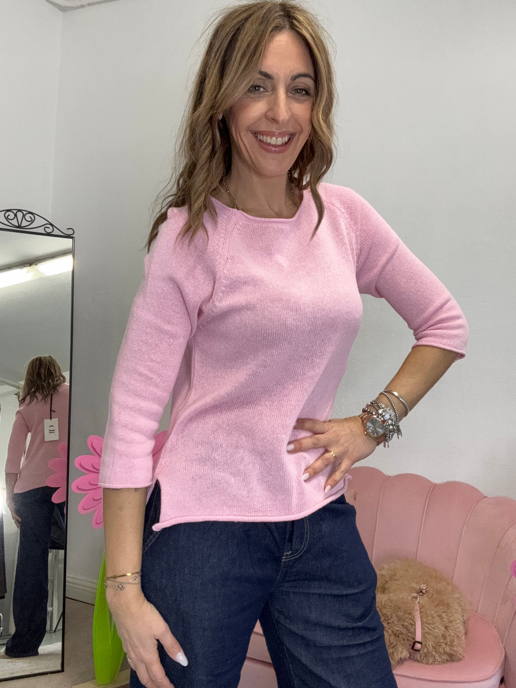 Il pull di cotone con gli spacchetti