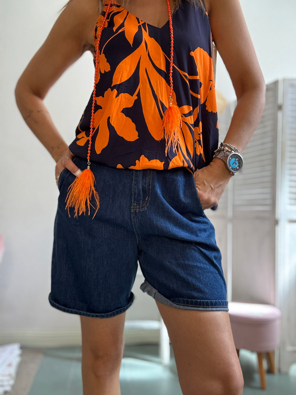 Lo short Denim con il risvolto