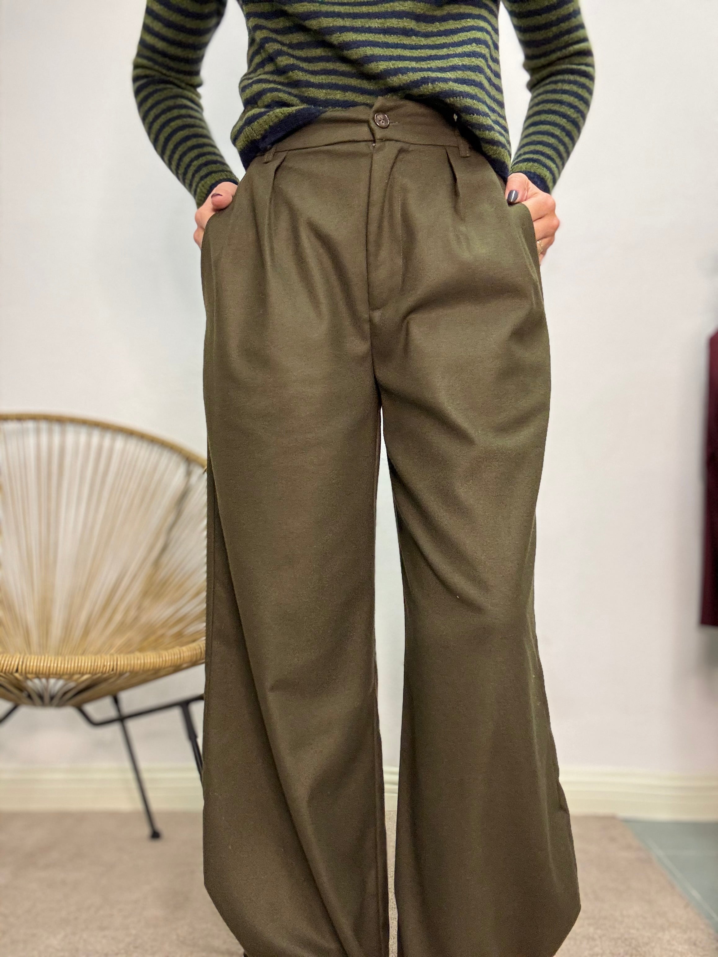 Il pantalone Javier in fustagnetto