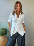 La camicia irregolare stupenda