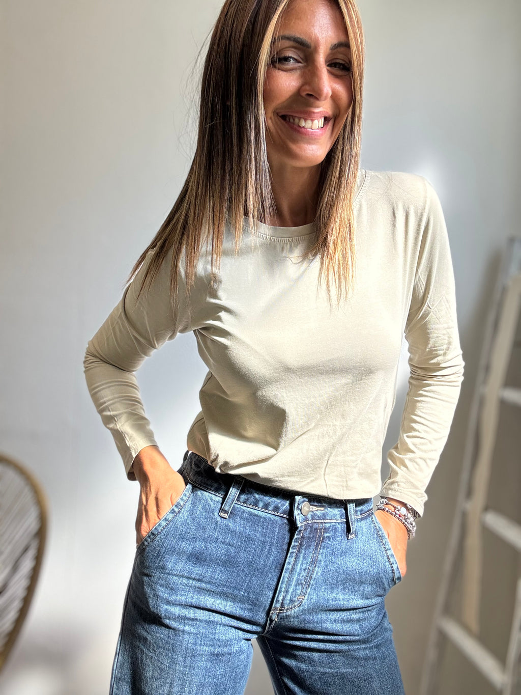 La t-shirt girocollo manica lunga