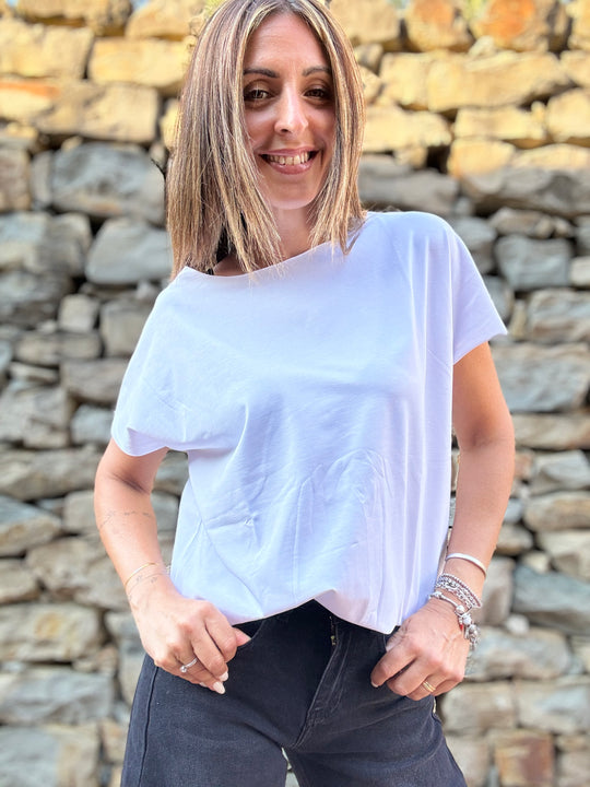 La t-shirt taglio laser