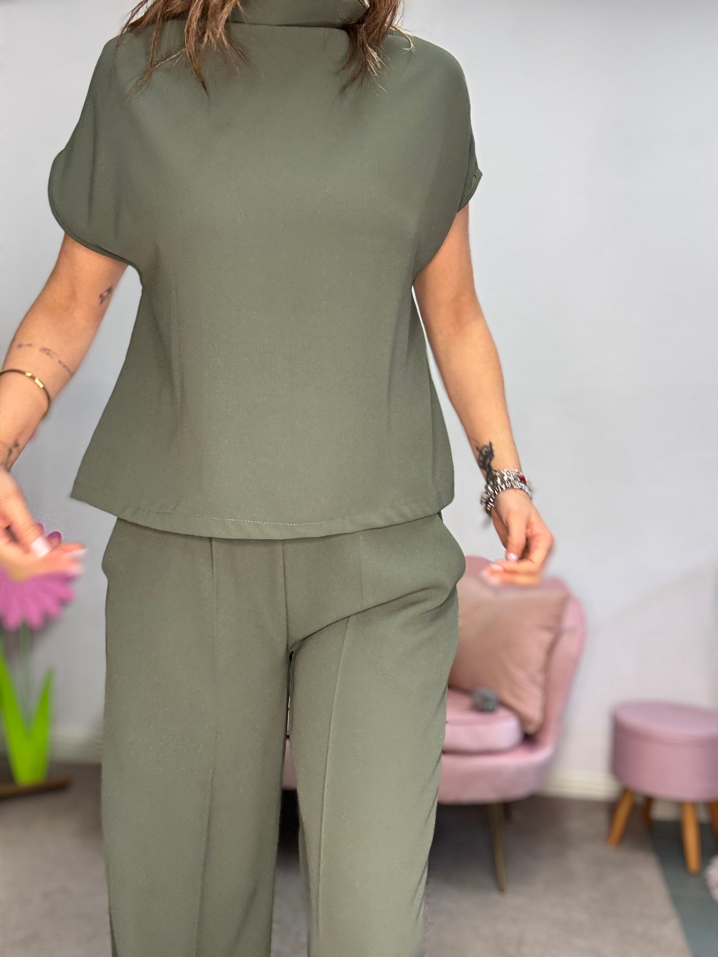 Il completo stupendo con la casacca