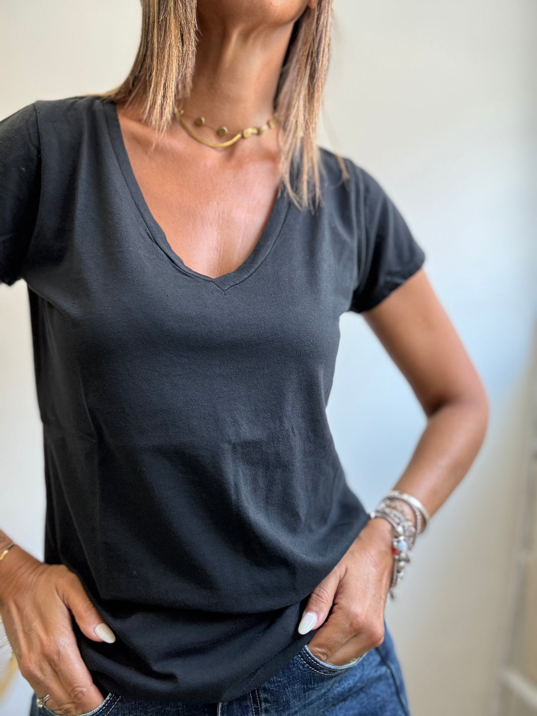 La t-shirt scollo a V