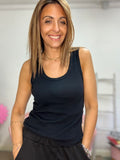 La canotta a costine sottili
