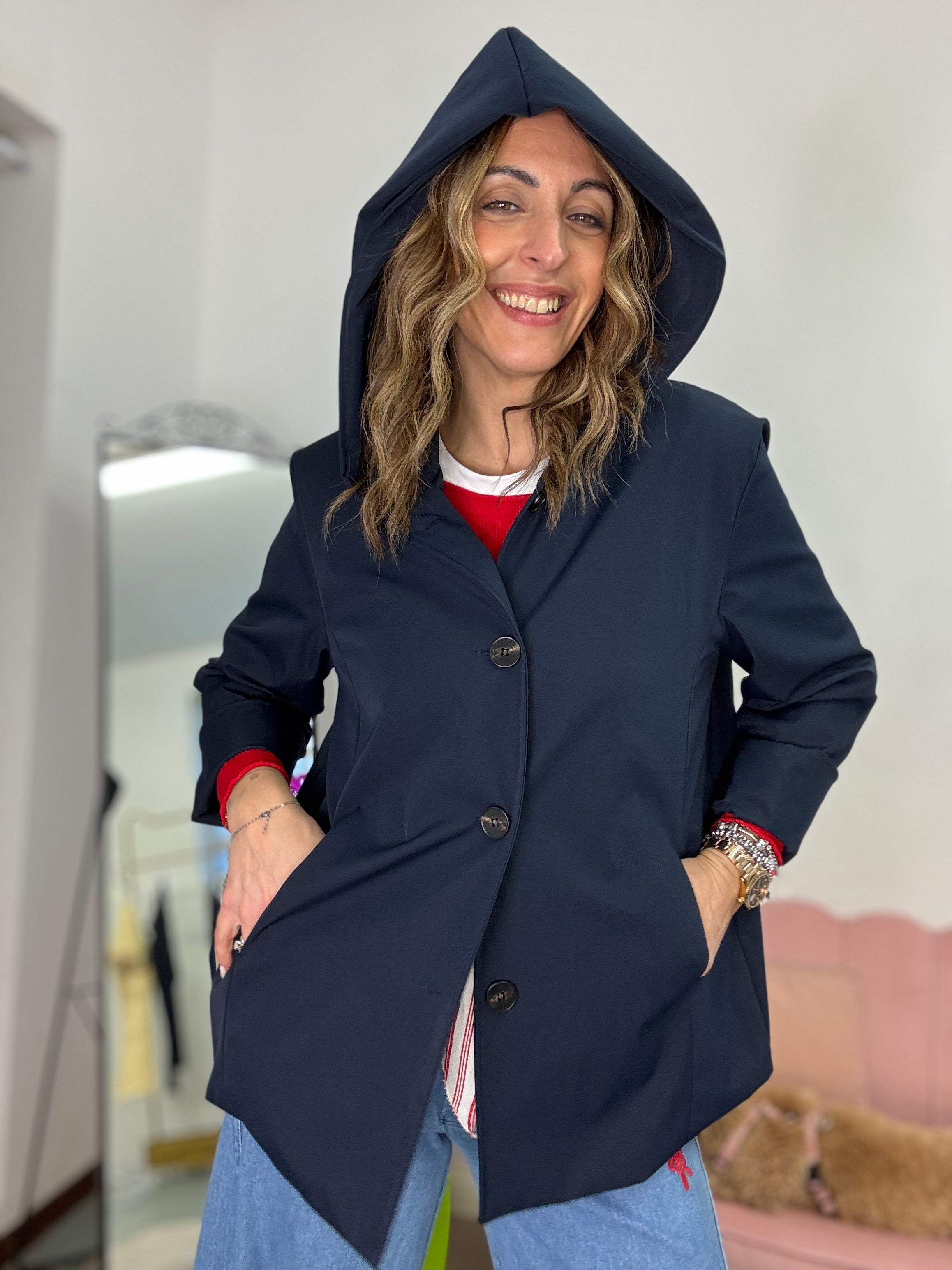 Lo spolverino col cappuccio