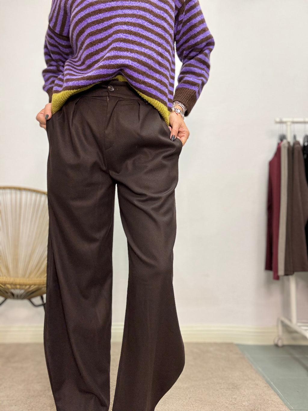 Il pantalone Javier in fustagnetto