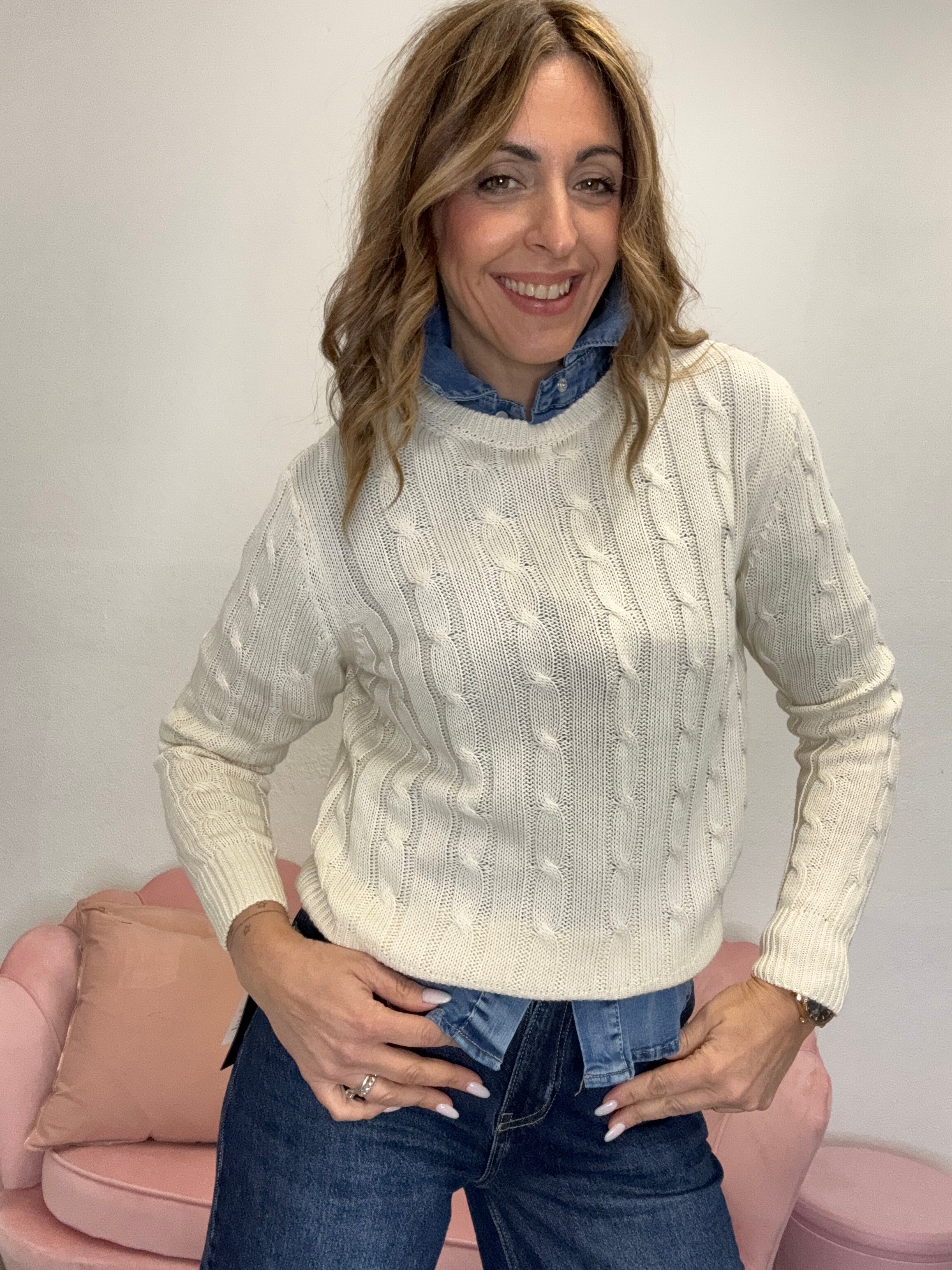 Pull in cotone con le trecce