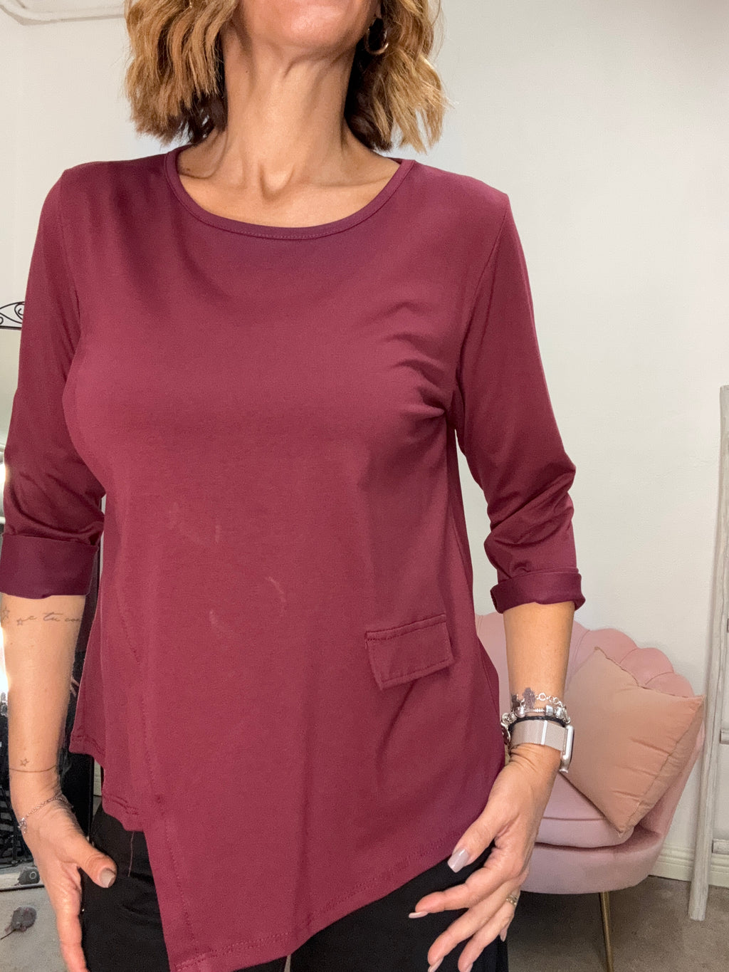 La t-shirt dal taglio irregolare