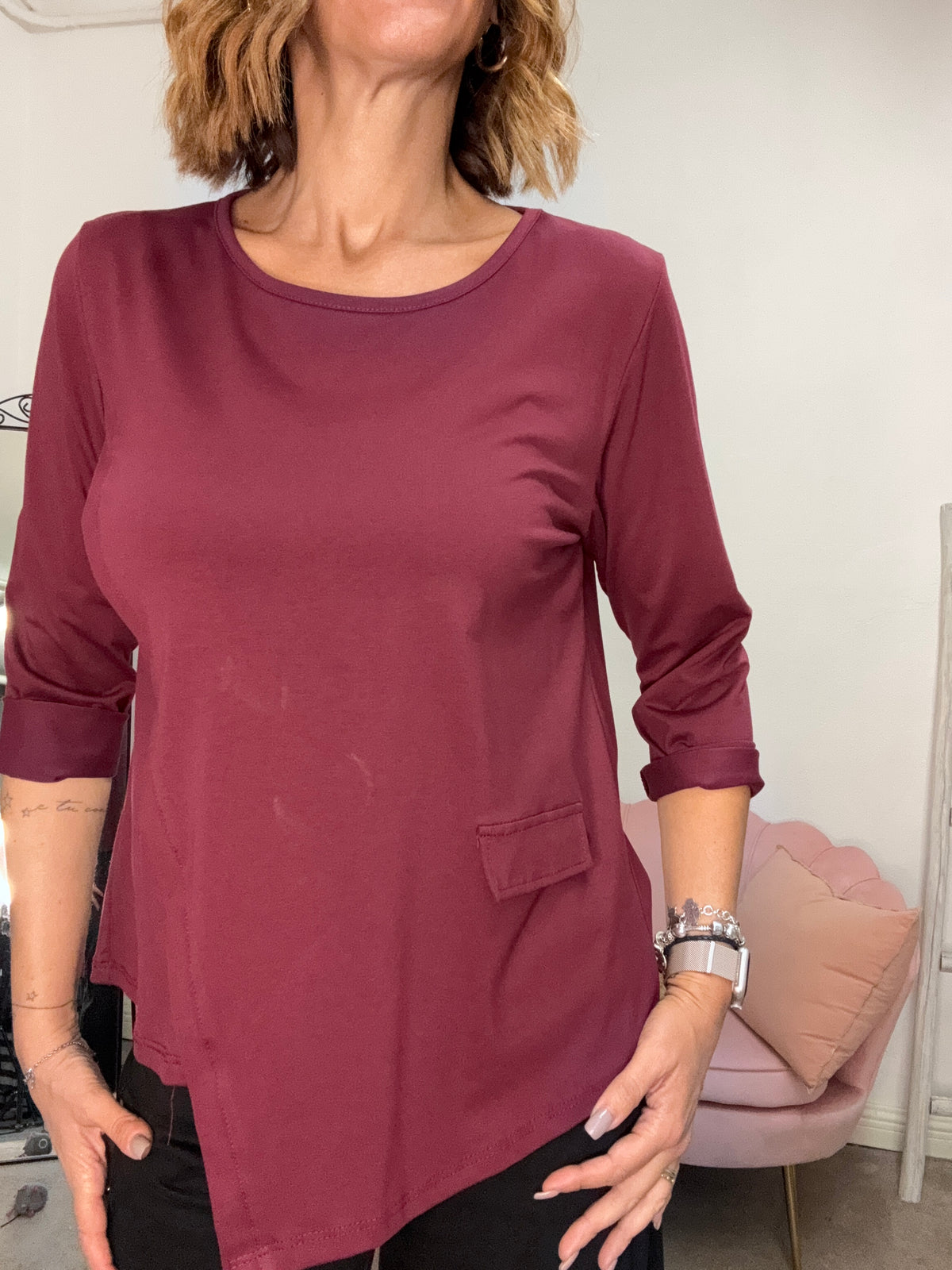 La t-shirt dal taglio irregolare