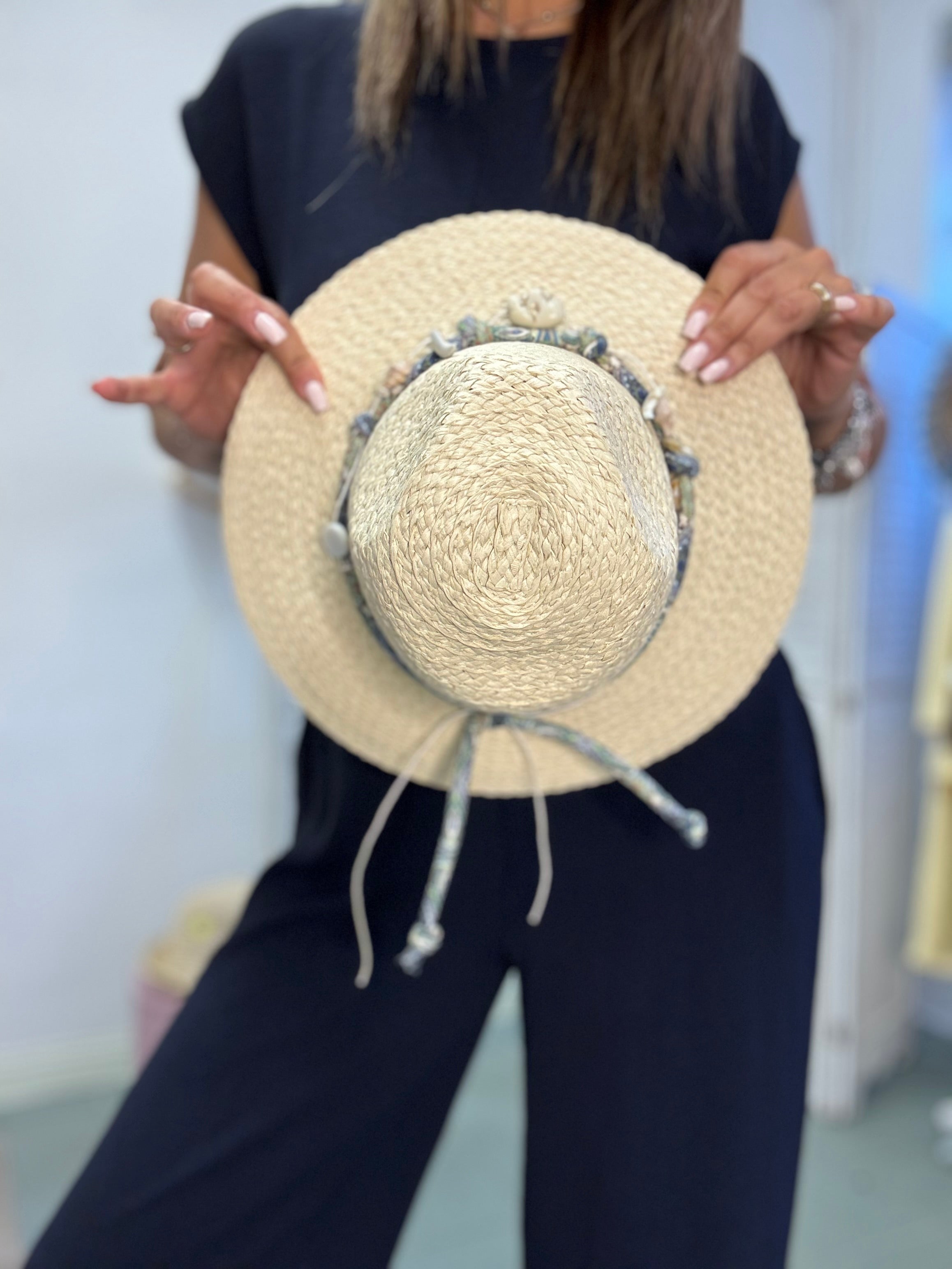 Cappello con il profilo Tiffany