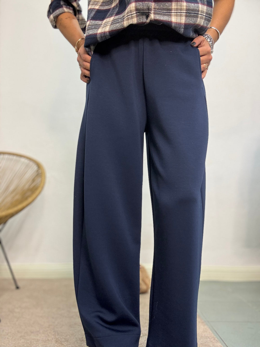 Il pantalone scuba ovetto