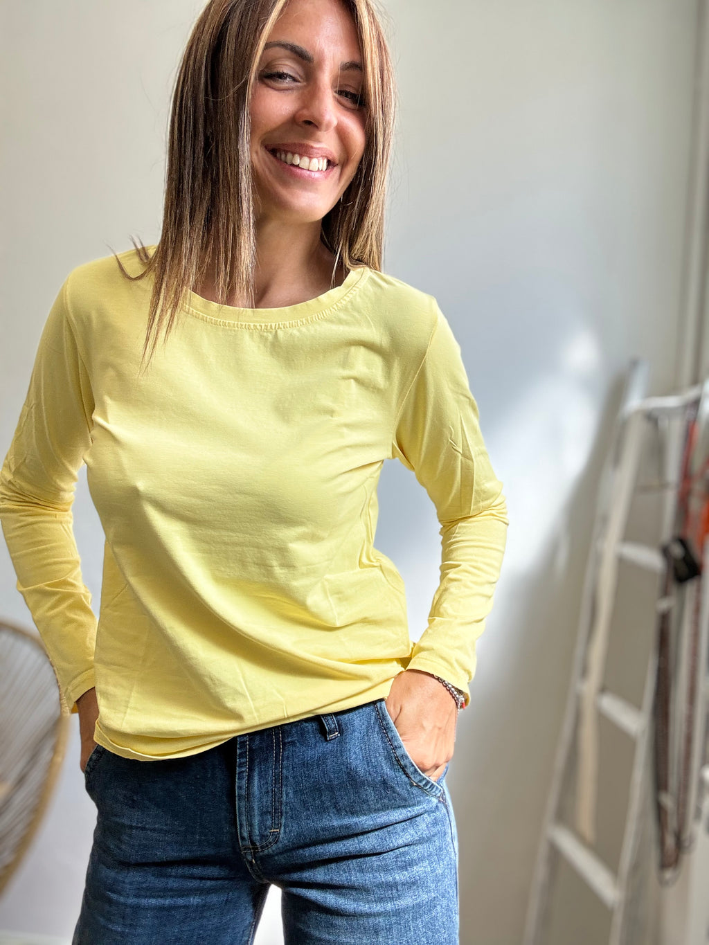 La t-shirt girocollo manica lunga