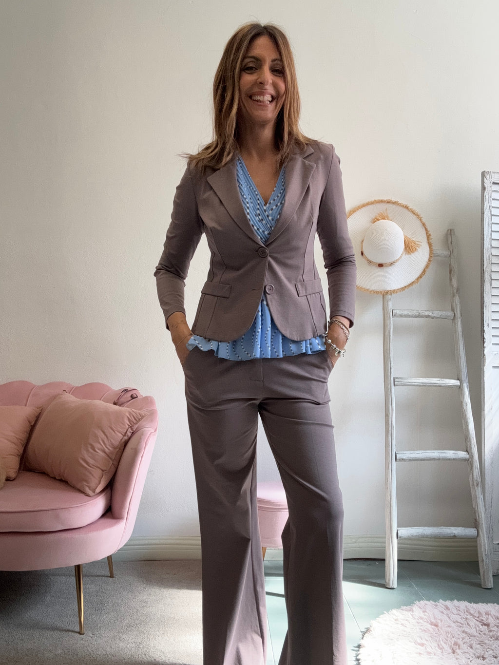 OUTFIT 2