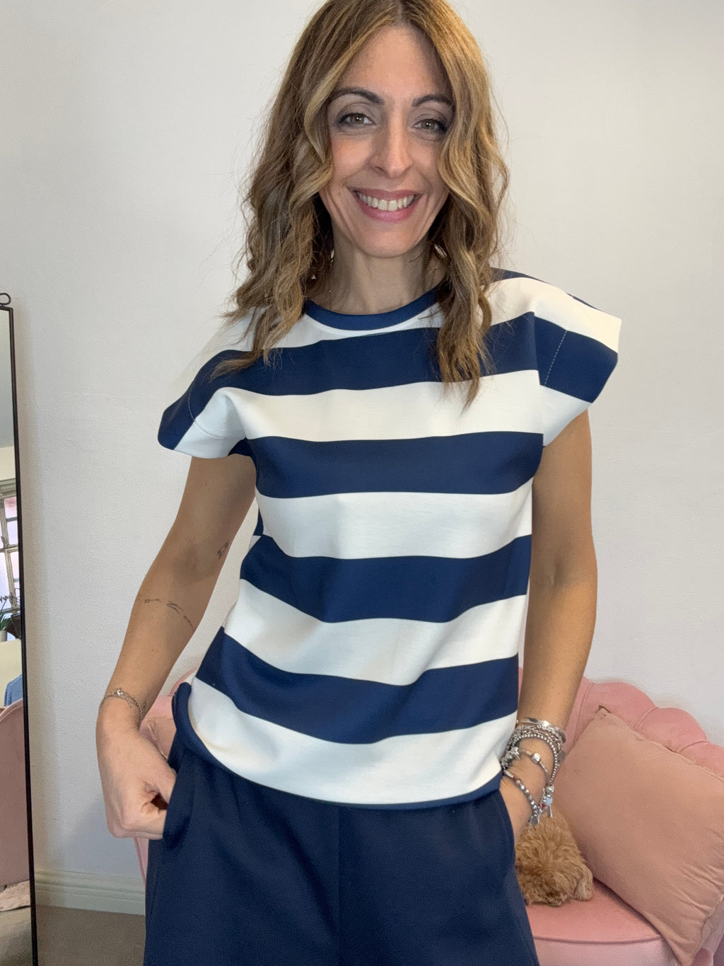 La maglie con le alette a righe