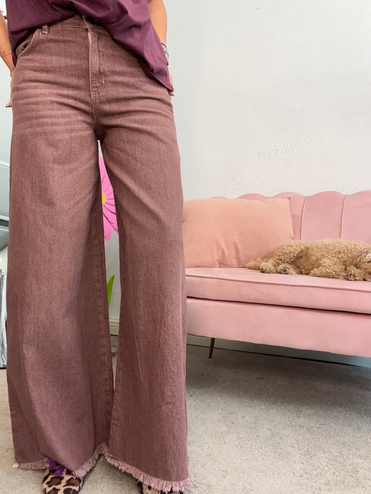 Jeans campana con qualche frangetta