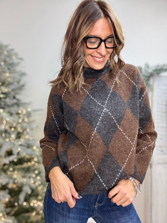 Il pull Miss con collo alto