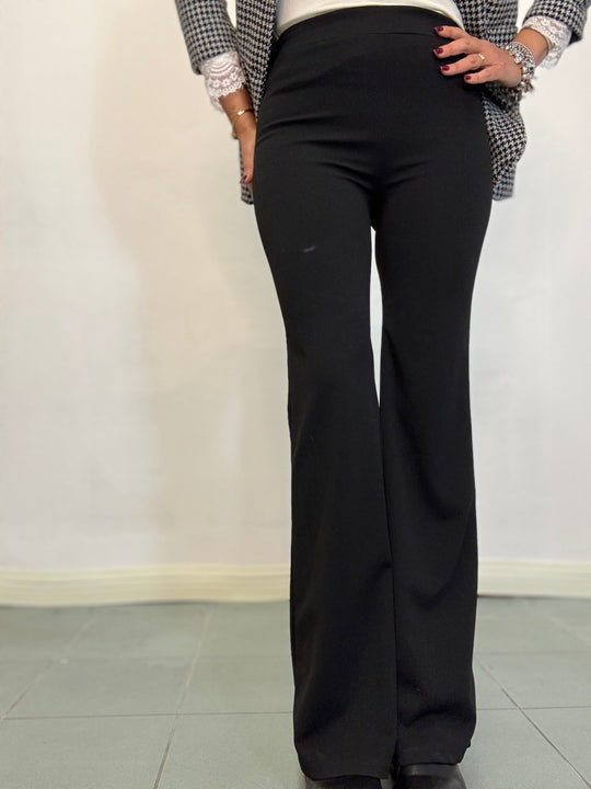 Pantalone zampetta Manu con l’elastico