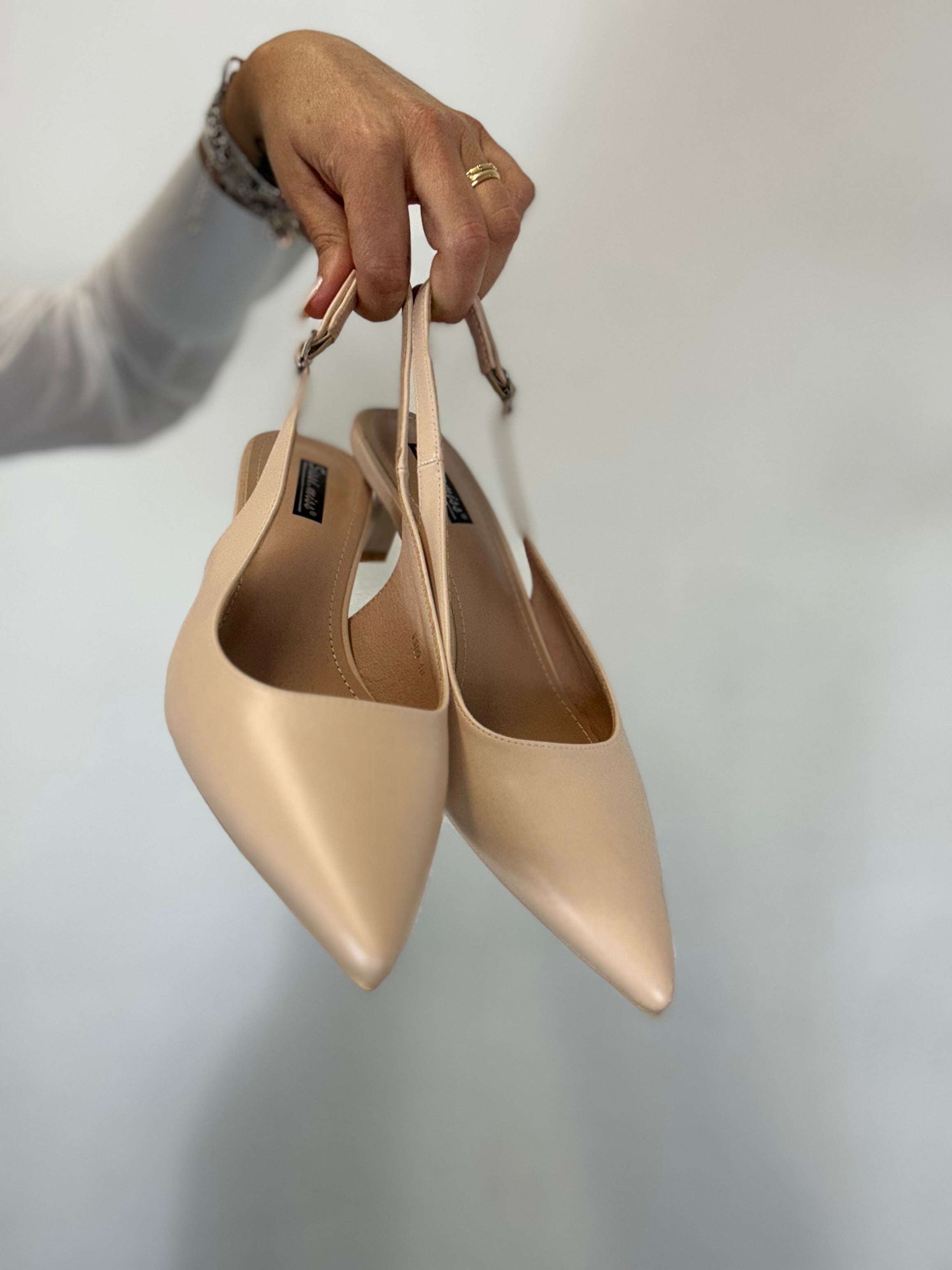 La décolleté con il tacco basso